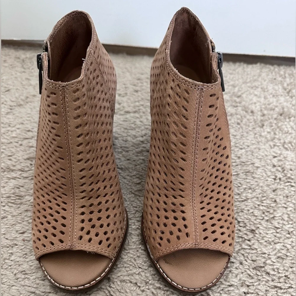 Lucky Brand Tan Wedge Ankle Boots with Peep Toe and Side Zipper